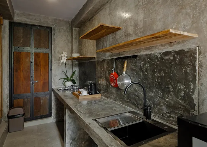 Uddhara Ubud Villa